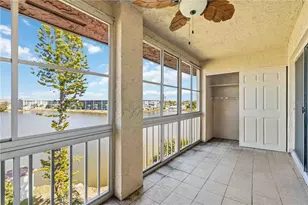 3983 Lake Bayshore Dr, Bradenton, FL 34205 - Photo 32