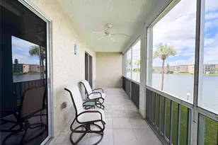 3362 Lake Bayshore Dr, Bradenton, FL 34205 - Photo 24