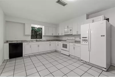 4749 David Avenue, Sarasota, FL 34234 - Photo 4
