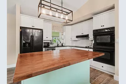 4333 Charing Cross Road, Sarasota, FL 34241 - Photo 10
