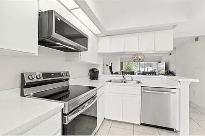 431 Cerromar Lane #347, Venice, FL 34293 - Photo 8