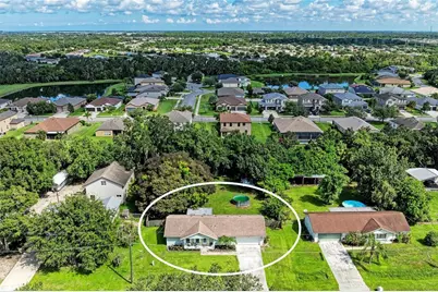 9812 44th Street Court E, Parrish, FL 34219 - Photo 2