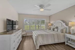 4238 Caddie Dr E, Bradenton, FL 34203 - Photo 10