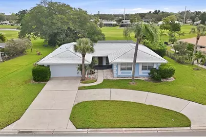 2243 Brookhaven Drive, Sarasota, FL 34239 - Photo 4