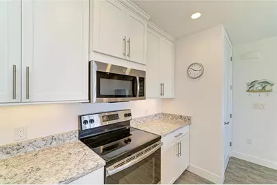 391 Aruba Circle #401, Bradenton, FL 34209 - Photo 24
