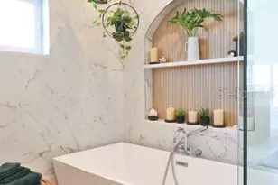 605 Concord Ln, Holmes Beach, FL 34217 - Photo 28