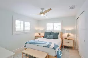 605 Concord Ln, Holmes Beach, FL 34217 - Photo 32