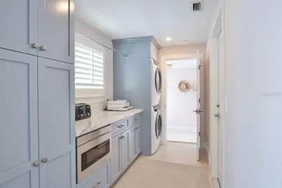 605 Concord Lane, Holmes Beach, FL 34217 - Photo 36