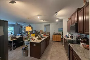 17103 White Mangrove Dr, Wimauma, FL 33598 - Photo 6