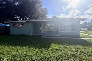 3111 26th St W, Bradenton, FL 34205 - Photo 4