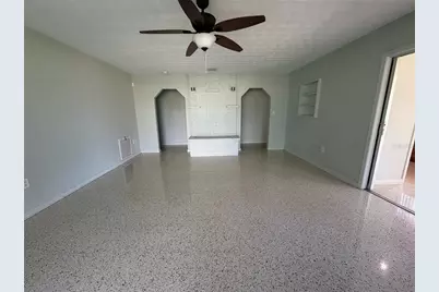 3111 26th Street W, Bradenton, FL 34205 - Photo 10