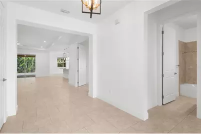 5790 Rock Dove Drive, Sarasota, FL 34241 - Photo 10