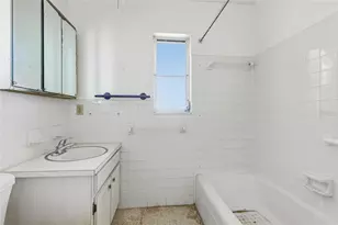 612 Center Rd, Venice, FL 34285 - Photo 16
