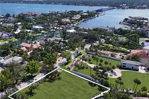 546 Freeling Dr, Sarasota, FL 34242 - Photo 32