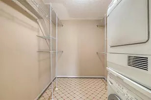 4380 Exeter Dr, Longboat Key, FL 34228 - Photo 26