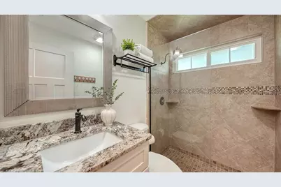 6741 Avenue D, Sarasota, FL 34231 - Photo 44