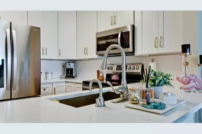 111 10th Street S #111, Bradenton Beach, FL 34217 - Photo 10