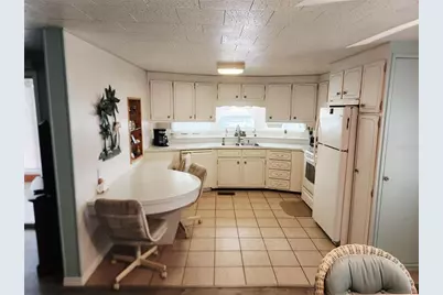 603 Cyprus Court, Bradenton, FL 34207 - Photo 6
