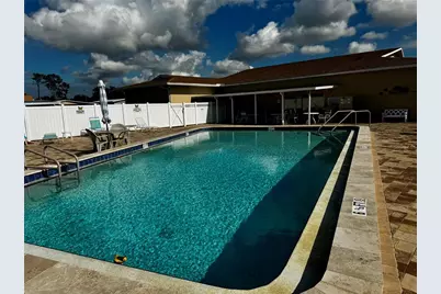 5619 Bayshore Road #240, Palmetto, FL 34221 - Photo 2
