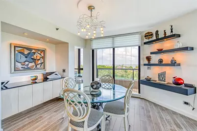 1211 Gulf Of Mexico Drive #302, Longboat Key, FL 34228 - Photo 12