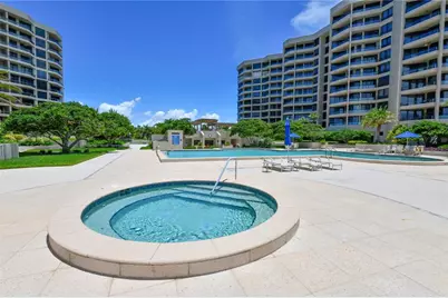 1211 Gulf Of Mexico Drive #302, Longboat Key, FL 34228 - Photo 52
