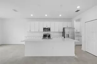 3027 Pineberry Xing, Parrish, FL 34219 - Photo 2