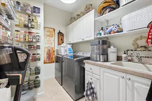 1753 Kingsdown Dr, Sarasota, FL 34240 - Photo 26
