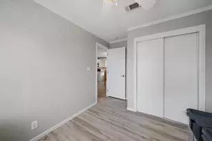 298 Bahama Dr, Palmetto, FL 34221 - Photo 22