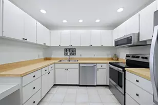1955 Gulf of Mexico Dr, Longboat Key, FL 34228 - Photo 12