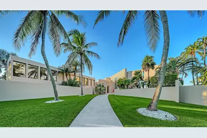 6610 Gulf Of Mexico Drive, Longboat Key, FL 34228 - Photo 18