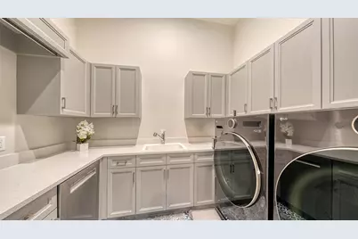 3100 Gulf Of Mexico Drive, Longboat Key, FL 34228 - Photo 52