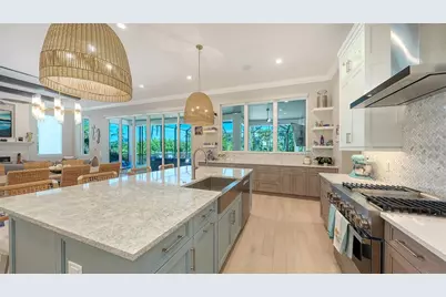 3100 Gulf Of Mexico Drive, Longboat Key, FL 34228 - Photo 18