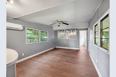 4863 Victoria Avenue, Sarasota, FL 34233 - Photo 12