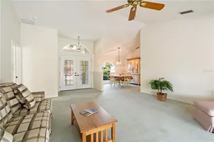 5628 Cynthia Ln, Sarasota, FL 34235 - Photo 8