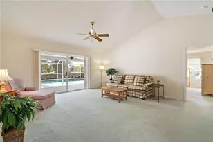 5628 Cynthia Ln, Sarasota, FL 34235 - Photo 6