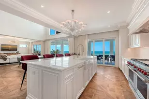 6529 Gulfside Rd, Longboat Key, FL 34228 - Photo 8