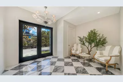 6529 Gulfside Road, Longboat Key, FL 34228 - Photo 4