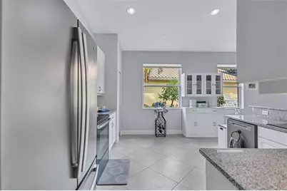 6311 43rd Court E, Sarasota, FL 34243 - Photo 22