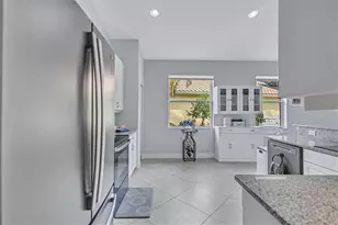 6311 43rd Ct E, Sarasota, FL 34243 - Photo 22