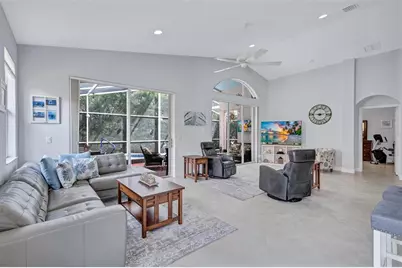6311 43rd Court E, Sarasota, FL 34243 - Photo 12