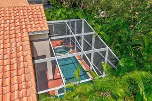 6311 43rd Ct E, Sarasota, FL 34243 - Photo 2