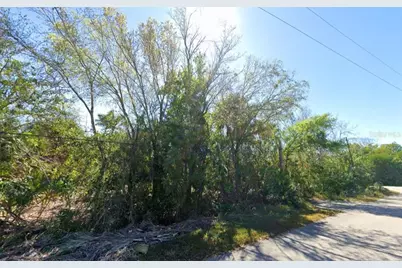 202 Charlotte Street, Punta Gorda, FL 33950 - Photo 4