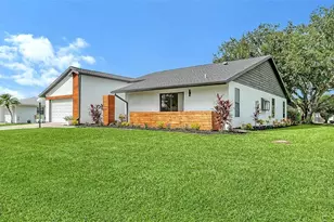 5744 Augusta Cir, Sarasota, FL 34238 - Photo 50