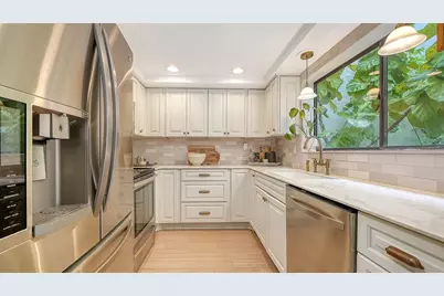4319 Woodmans Chart #130, Sarasota, FL 34235 - Photo 10