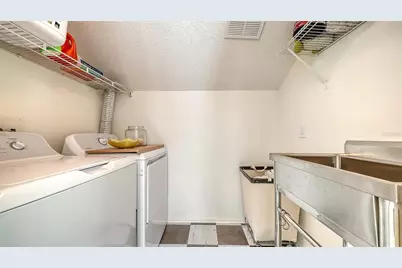 4319 Woodmans Chart #130, Sarasota, FL 34235 - Photo 38