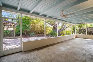 6512 Bowline Dr, Sarasota, FL 34231 - Photo 22