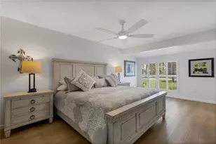 214 Hour Glass Way, Sarasota, FL 34242 - Photo 10
