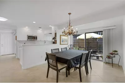 214 Hourglass Way #V-4, Sarasota, FL 34242 - Photo 20