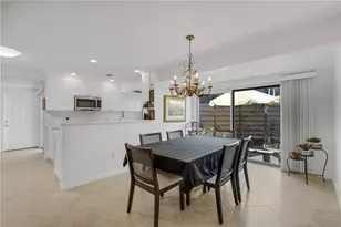214 Hour Glass Way, Sarasota, FL 34242 - Photo 20