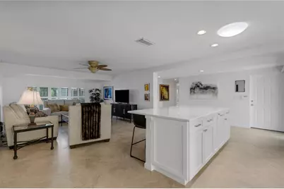 214 Hourglass Way #V-4, Sarasota, FL 34242 - Photo 6
